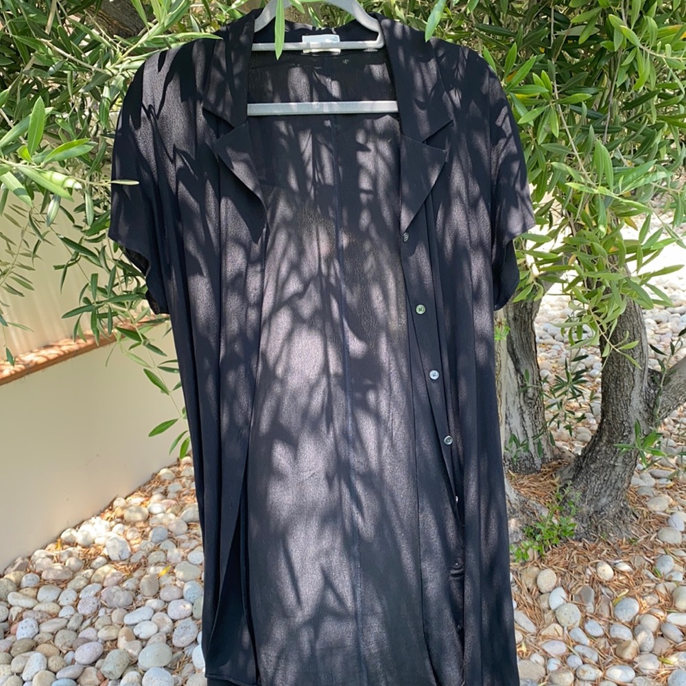 Aritzia Wilfred free long black button down